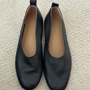 Everlane black flats size 7.5